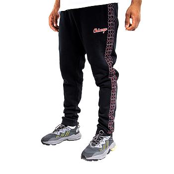 [BA3706-CBU-K-FKMBLK] Pantalón Jogger Chicago Bulls Desing Negro Mitchell And Ness (M)